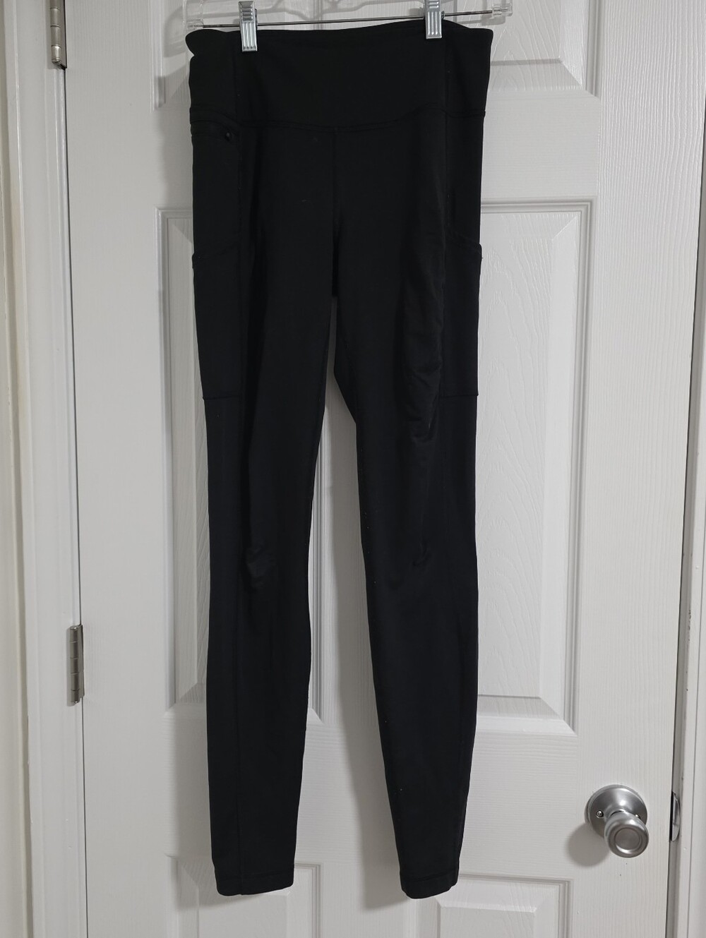 USED Womens Small Patagonia  Worn Wear Black Leggings with  Pockets